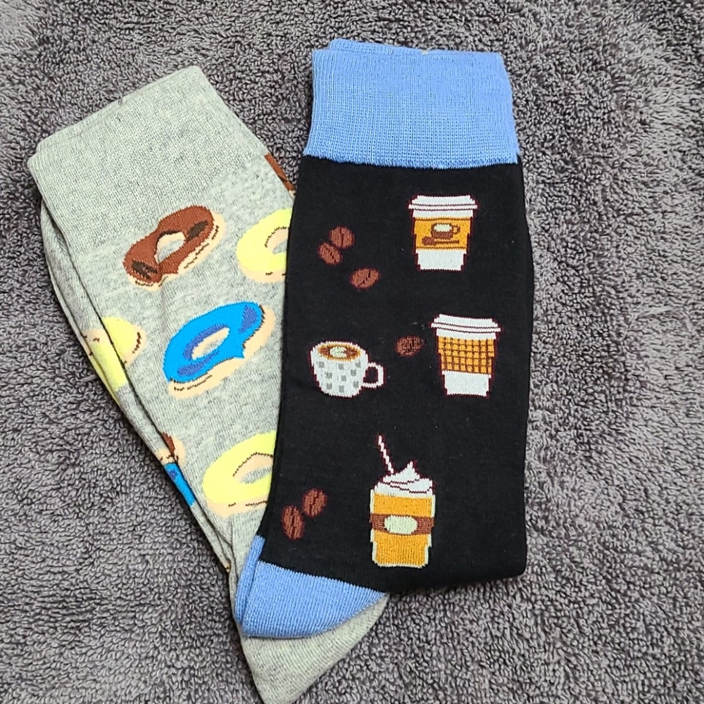 Coffee and donuts! Lot of 2 pairs of men's socks
